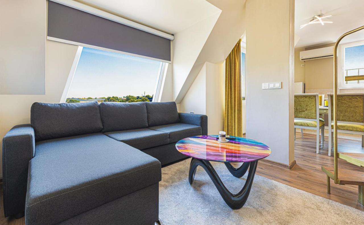 普罗夫迪夫Fancy 1Bd Penthouse With Terrace Near The Centre By Flat Mаnager公寓 外观 照片