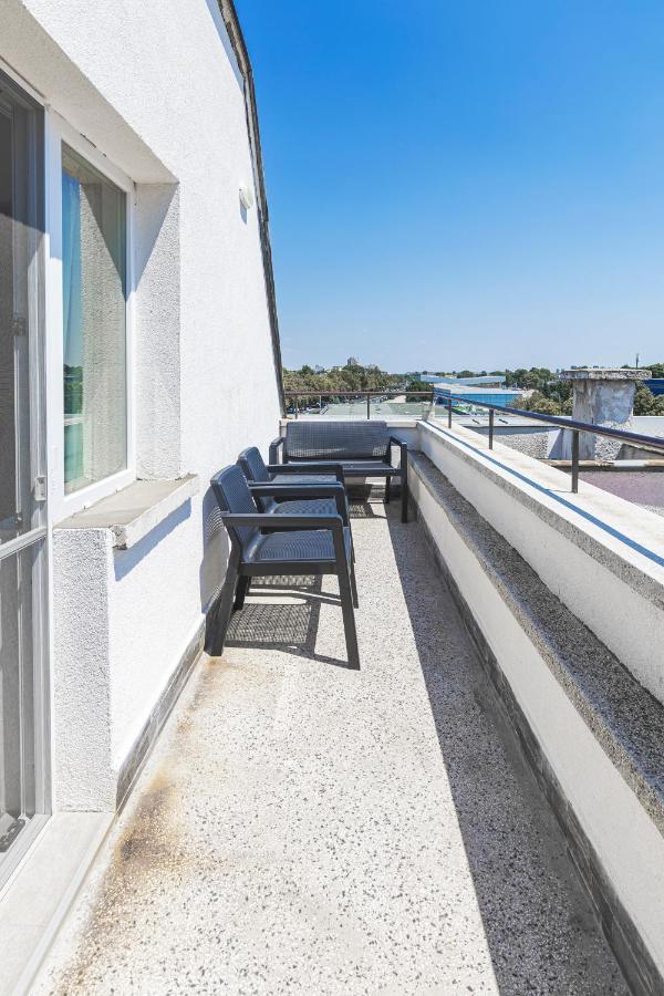 普罗夫迪夫Fancy 1Bd Penthouse With Terrace Near The Centre By Flat Mаnager公寓 外观 照片